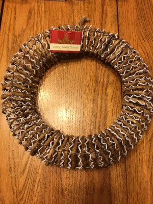 Cozy Woodland WREATH Nice 11.5  Ships N 24h