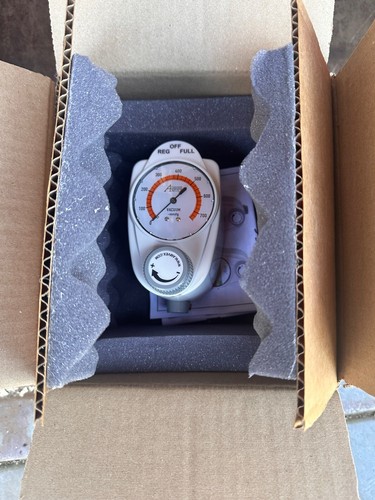 Medical equipment , High Vacuum regulator by AMVEX Corporation Canada - Picture 3 of 5
