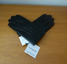 COACH LEATHER GLOVES IN BLACK COLOR, SIZE SMALL. NWT