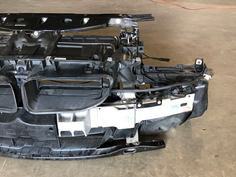 13 14 15 Marco de soporte de núcleo de radiador delantero BMW F06 F12 F13 650i 4,4 L 1486 OEM Foto 4 de 4