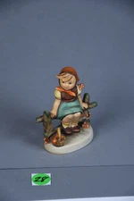 Vintage TMK-2 Goebel M I Hummel “Just Resting” Figurine #112 3/0