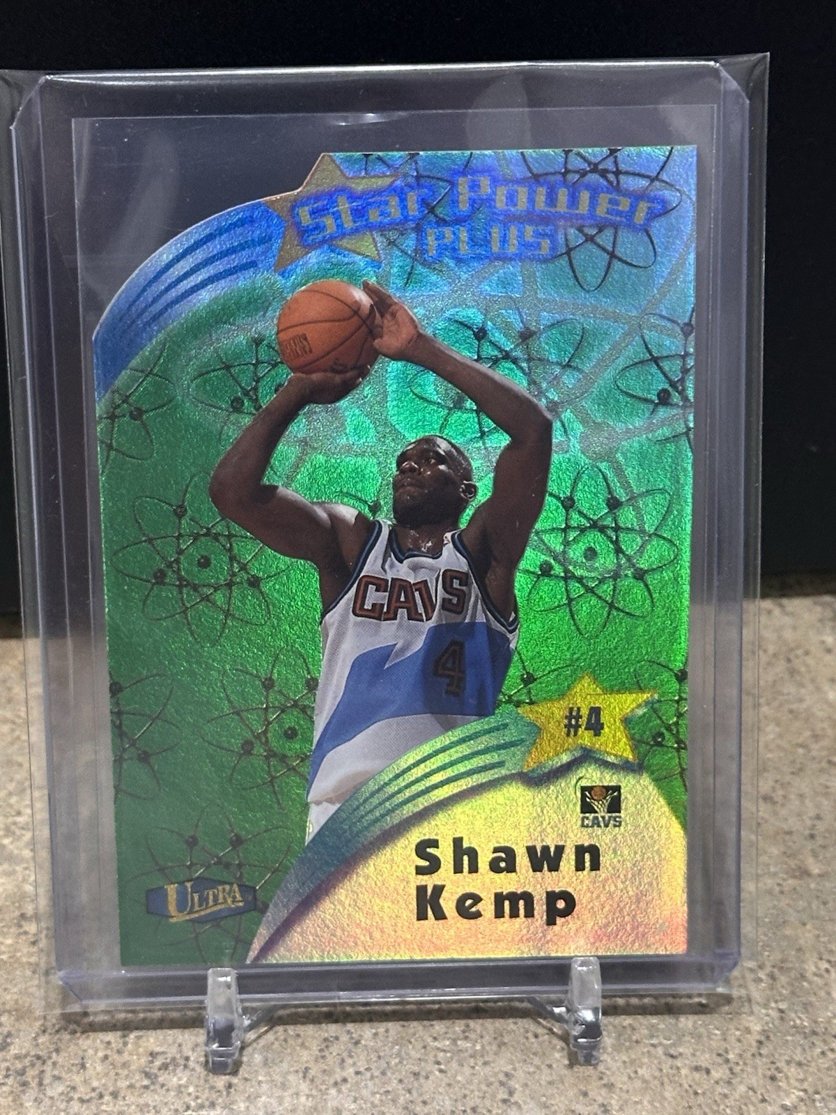 1997-98 Fleer Ultra Star Power Die-Cut Plus Shawn Kemp #6SPP