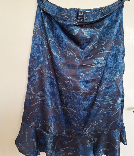 Gap blue floral on the knee skirt with frill size 6 (10) - 第 2/5 張圖片