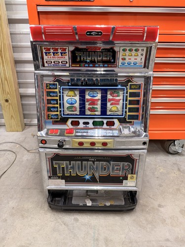 slot machine, skill stop style with tokens, cincinnati