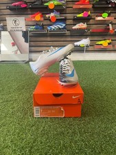 Nike Women's Mercurial Victory FG Soccer Cleats US Size 7 - White/Blue/Black