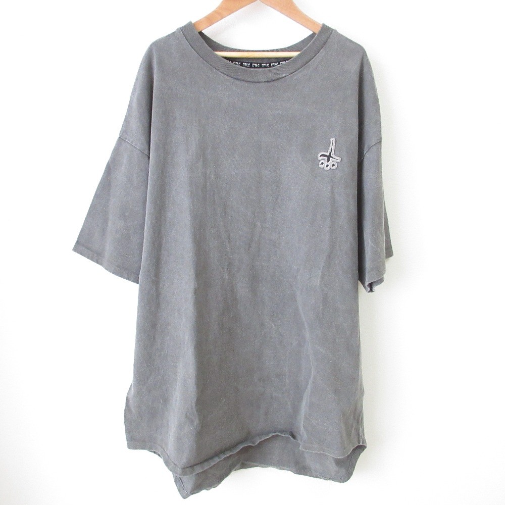 CVTVLIST Catalyst Embroidered Patch Half Sleeve T… - image 1