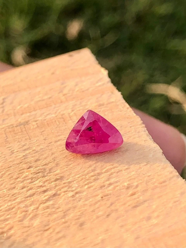 2Ct Natural Ruby Trillion Cut Pinkish Red Gemstone from Afghanistan - Image 2 of 4