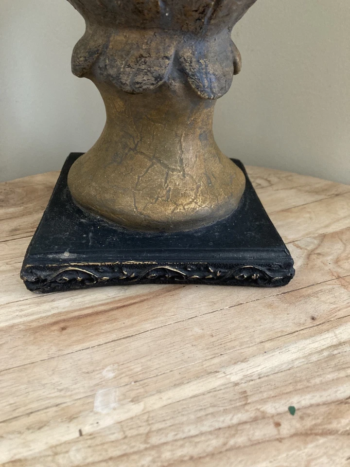 Remate estatuario de alcachofa piña resina grande 14" de alto Foto 4 de 4