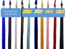 Graduation Tassel 2026 / 2025 / 2024 / 2023 / 2022 w/ Gold Charm