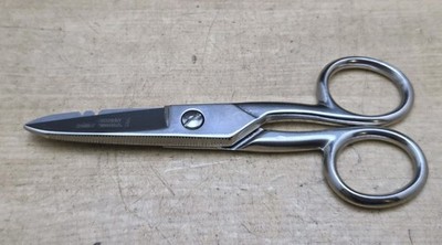 New Klein Tools 2100-7 Electrician's Scissors With Stripping Notches