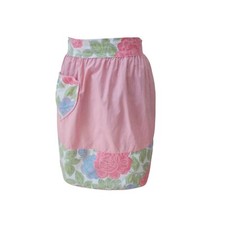 VTG Pink w/ Flower Print Half Apron w/ Large Heart Pocket