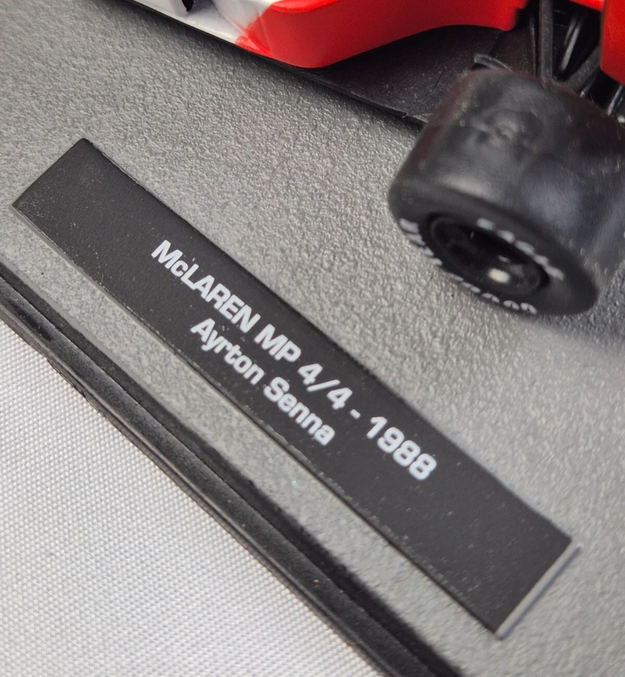 Colección de coches Panini F1 - McLaren MP 4/4 1988 - Ayrton Senna 1:43 Reino Unido metal  Foto 4 de 4