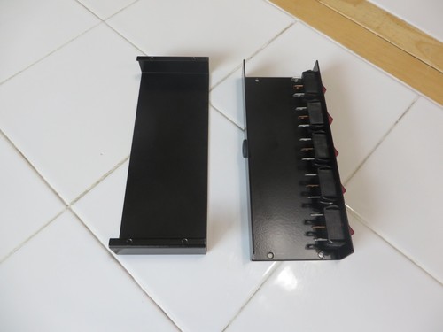 5 SWITCH CUSTOM MADE SWITCH BOX. BRAND NEW. - Foto 5 di 6
