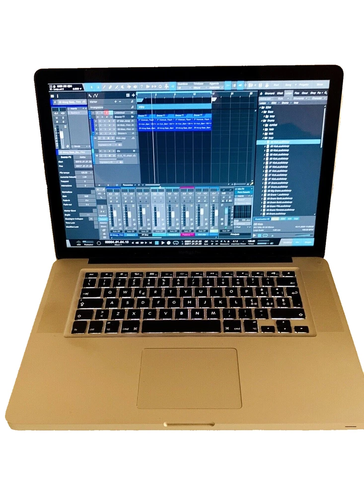 Apple MacBook Pro 15" 2012 · i7 · 8GB · 500GB, foto 3 di 4