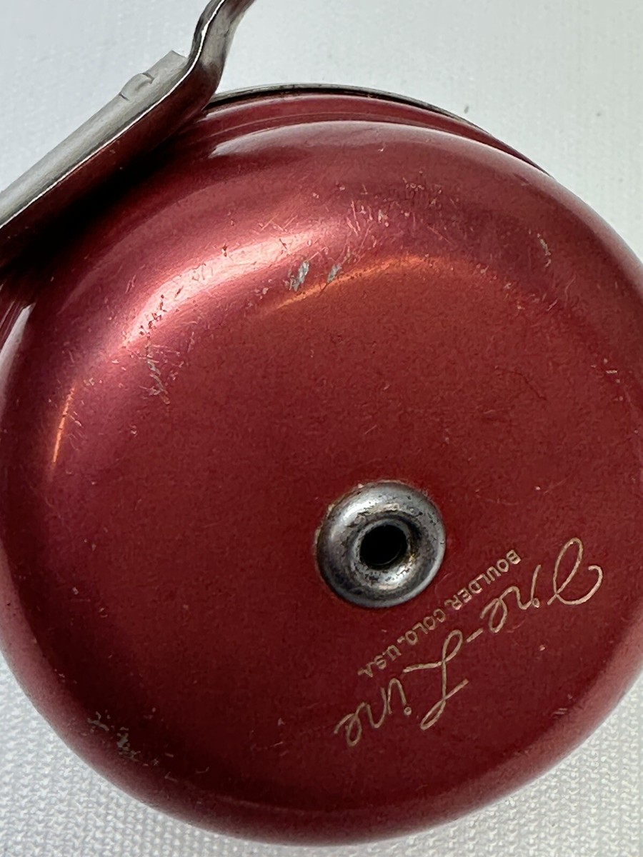 Biddergy - Worldwide Online Auction and Liquidation Services - Vintage Wright & McGill Bug-A-Boo