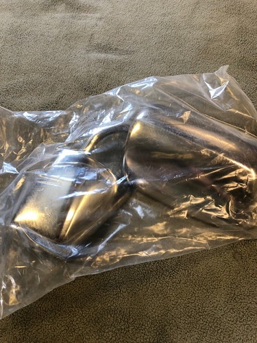 GMC/Chevy Pickup Truck and Van RV Vehicle Swing Away Mirror 9-1/4”x6-1/2” Mirror - Picture 3 of 7