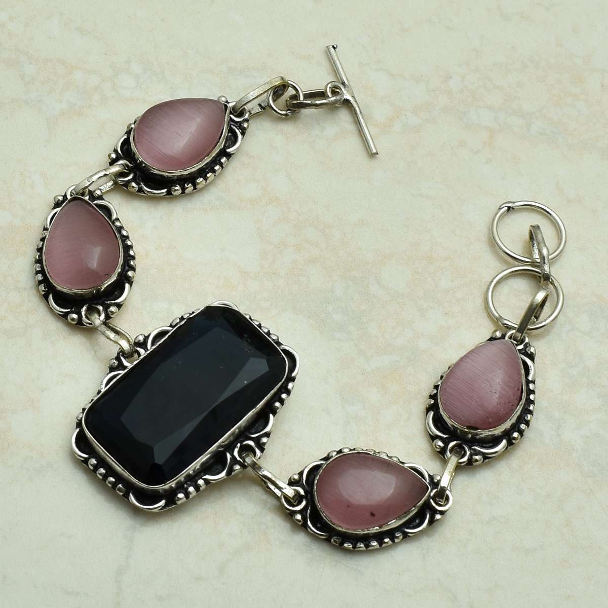 Black Onyx Cat Eye Gemstone Ethnic Handmade Bracelet Jewelry 19 Gms AB 52084