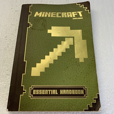 Scholastic, Mojang Minecraft Essential Handbook, 5.25 x 7.5 Inches, 2015