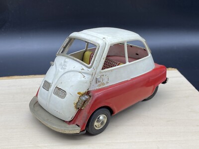 Vintage Bandai BMW Isetta Tin Friction Micro Car Red & White Vintage Bandai BMW Isetta Tin Friction Micro Car Red & White