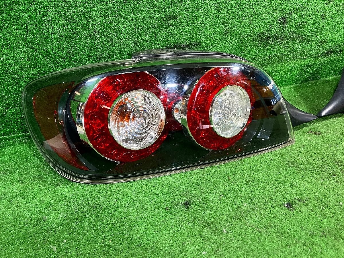 RX-8 SE3P LED テールランプ KOITO 220-41098 RX-8 SE3P LED テールランプ KOITO 220-41098 Mazda RX-8 SE3P