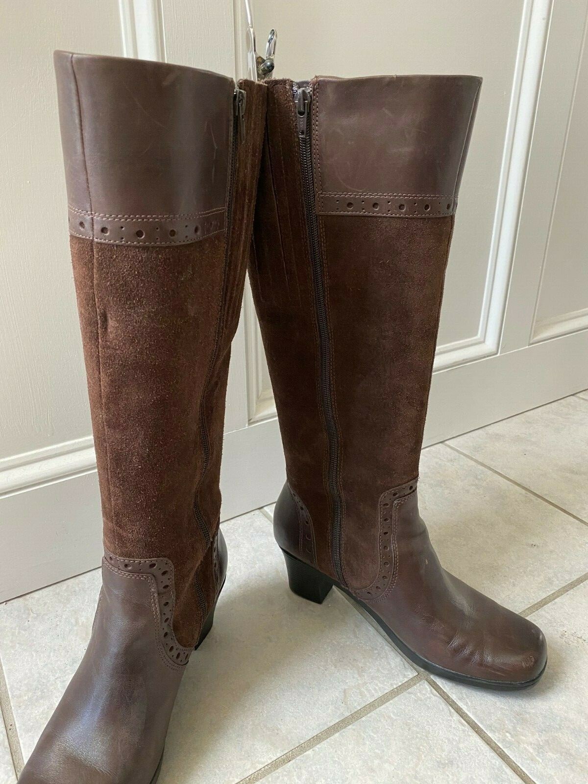 Clarks Tall Brown Leather/Suede Boots, Women's Size 9 Gem