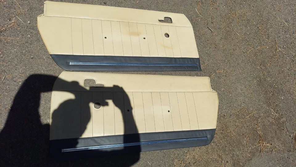 Par de paneles de puerta Lancia Fulvia Coupé OEM (1965 - 1976) L+R ¡Buen estado! Foto 2 de 4