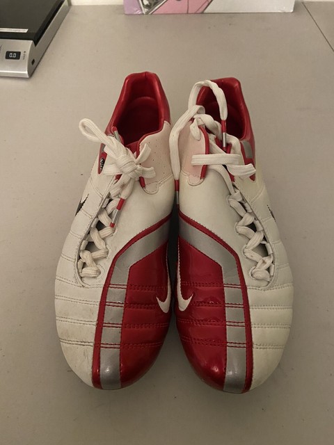 supreme soccer cleats