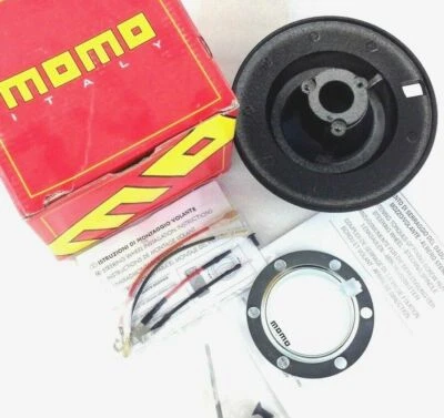 Original Momo Lenkradnabe Boss Kit MA2011R. BMW E36, E39, M Tech Sport usw - Bild 1 von 4