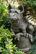 Vidroflor Steinfigur Devonshire Drachen Buddy Blumentopf Fiona Scott Steinguss