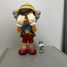 KAWS Disney REPLICA Pinocchio W/Jiminy Cricket Figurine Medicom Toy 2010
