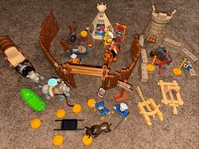 Western Fort Brave with Horses People Fence Teepee Buffalo Town  Castle Playset