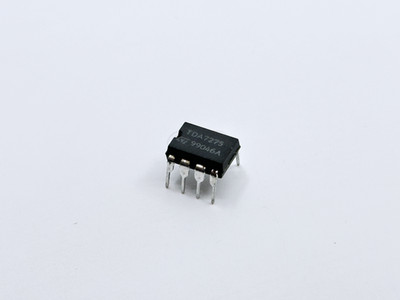 TDA7275 STMicroelectronics Motor Speed Regulator 1.5A Start Stop TTL DIP-8