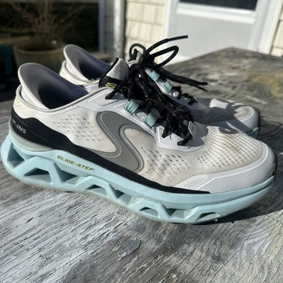 SKECHERS Glide-Step Altus Hands Free Slip-In US Men s Size 9.5 - 111