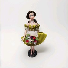 ASHTON DRAKE GALLERIES - GENE "FIRST CLOSE-UP" 16" Doll, OUTFIT And Stand