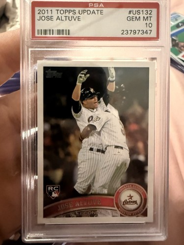 Topps 2011 Update Jose Altuve #US132 Rookie RC PSA 10 Houston Astros