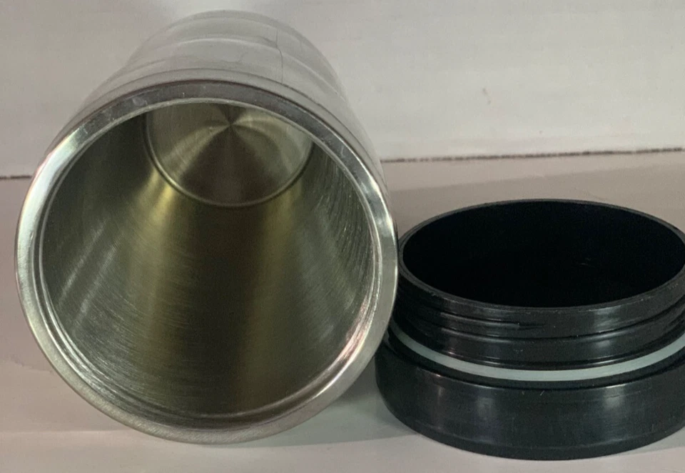 Mossy Oak Camo Stainless Steel Travel Mug With Black Flip-Top Lid - Image 4 of 4