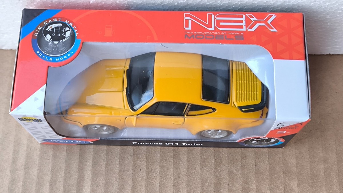WELLY NEX DROMADER PORSCHE 911 TURBO YELLOW 1/34 1:34 MODEL
