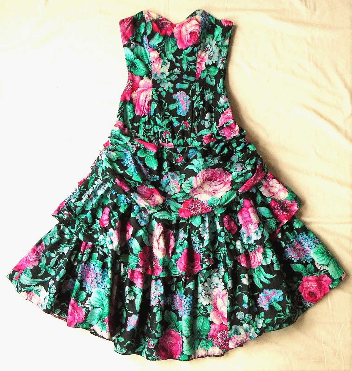 Vintage rara dress sales