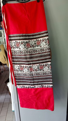 Thai embroidered sarong fabric adjusted by rope. Easy to wear & beautiful - Picture 12 of 12
