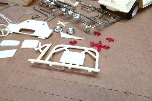 ORIGINAL 1/25 AMT 1960 FORD GALAXIE HARDTOP CLEAN BUILDER MODEL - Picture 5 of 14