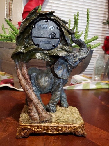 Vintage Deers Merchandise Elephant Clock 10" L x 5.5" H New in box - Picture 4 of 10