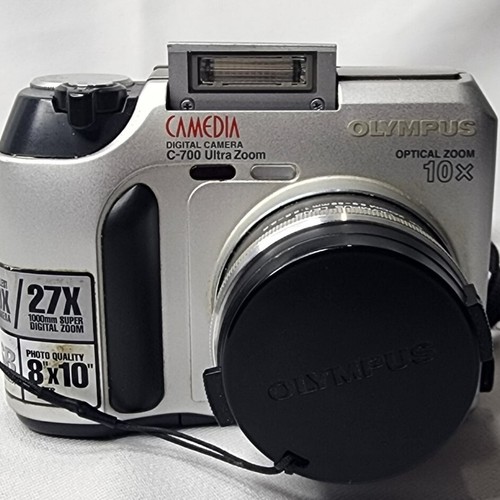 Olympus Camedia C-700 Zoom Digital Camera Works Battery Door Doesnt Close No SD - Picture 7 of 10