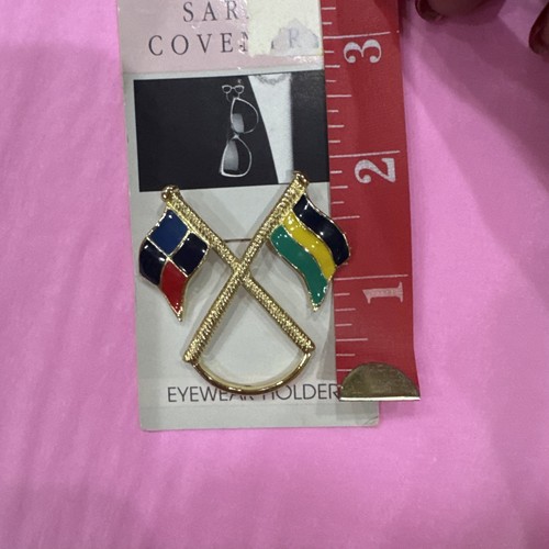 Sarah Coventry Vintage Flag Brooch Pin Eye glass hanger original card NEW - Picture 4 of 5
