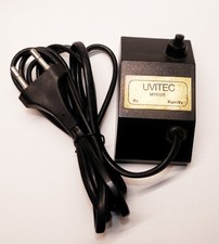 Lampe UV mineure UVITEC, onde courte 254nm pour tester timbres entre autres