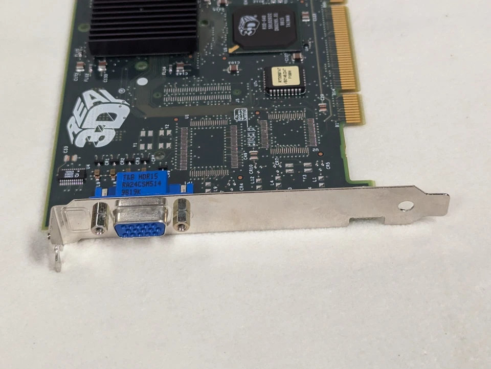 Vtg Real3D StarFighter SFP-100-A Intel i740 PCI VGA Graphics Adapter Card 12MB - Image 3 of 3