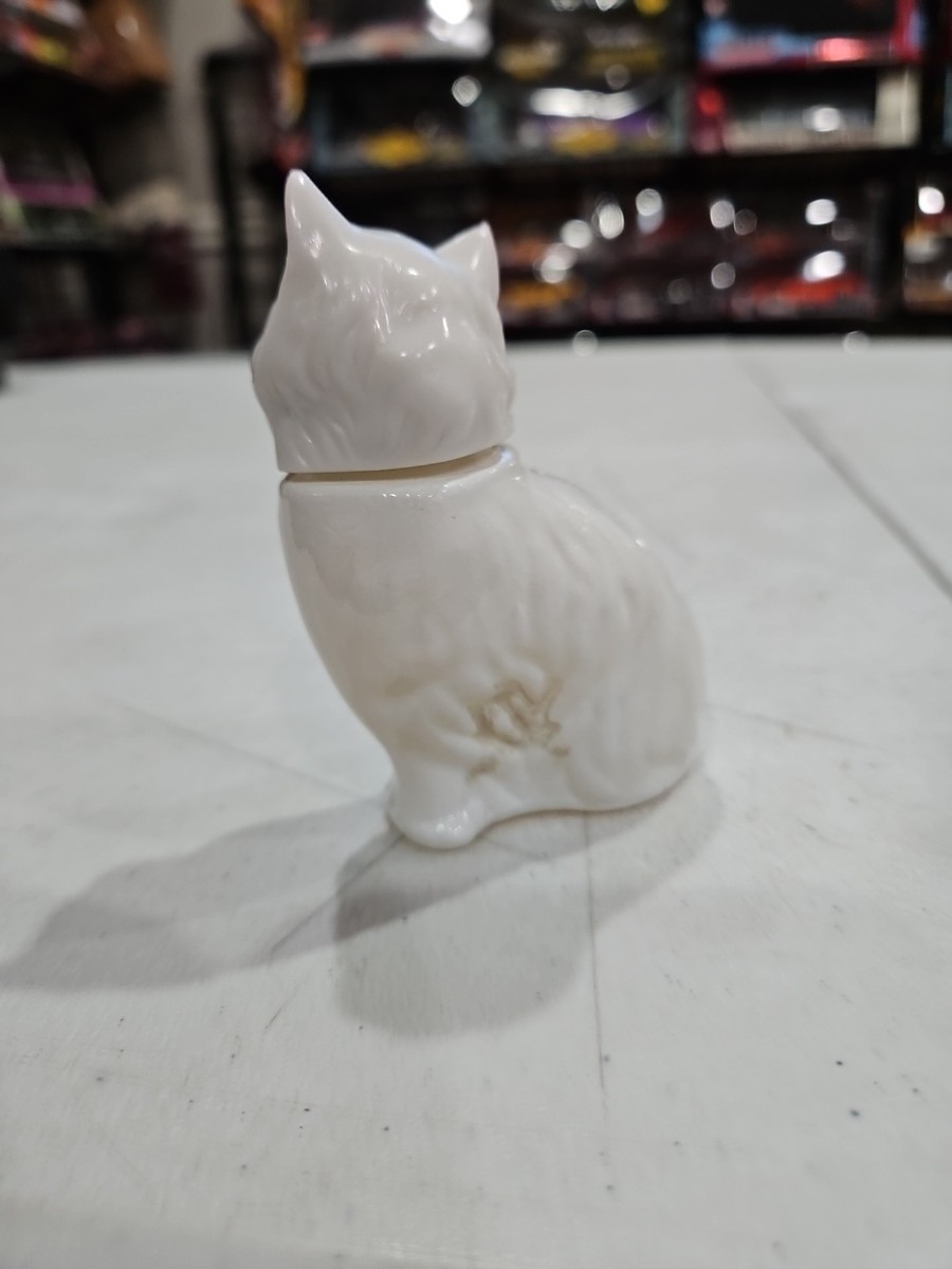 Vintage Avon White Cat Cotillion Cologne Full Bottle 1.5 fl oz