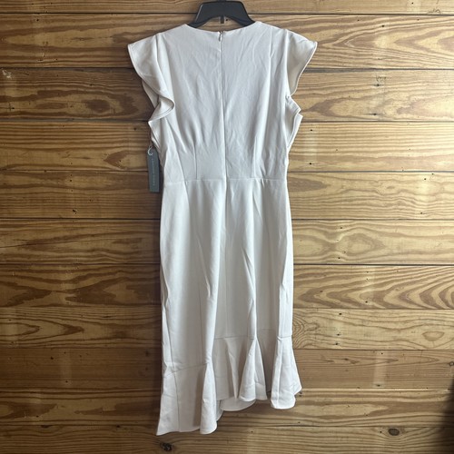 London Times Size 8 Ruffled Tan Dress . - Picture 5 of 6
