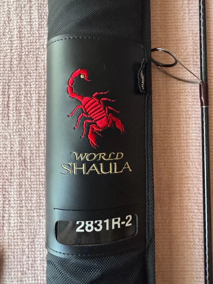 Varilla giratoria Shimano World Shaula 2831r 8 ft3 pulgadas R cónica usada con estuche Foto 2 de 4