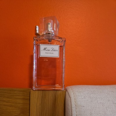 Miss Dior Rose N' Roses Eau De Toilette Spray by Christian Dior 3.oz/ 90 ml