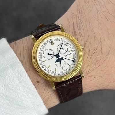 Rare Cyma Triple Calendar Moonphase Quartz White Dial Dress Watch Classic